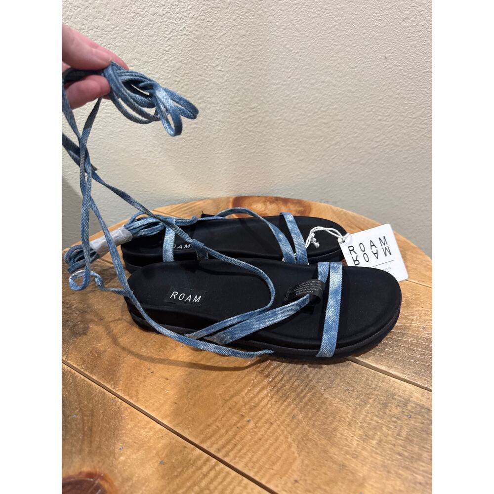 ROAM Vine Lace Up Sandals in a denim blue size 38/7